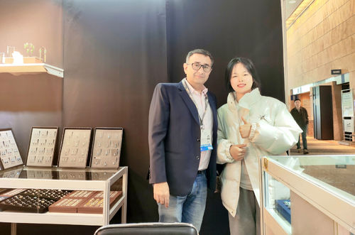 ultimo caso aziendale circa 2024 Hong Kong Jewelry & Gems Show