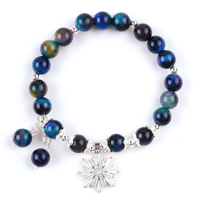 Cristallo di pietra gemma 8mm Rainbow Tiger Eye con fiocco di neve Charm Stretch Bracelet per regali
