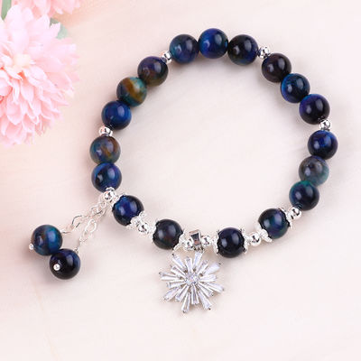 Cristallo di pietra gemma 8mm Rainbow Tiger Eye con fiocco di neve Charm Stretch Bracelet per regali