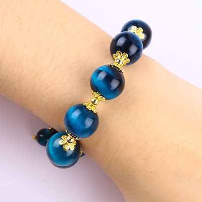 Braccialetto a perline di pietra gemma fatto a mano Occhio di tigre blu naturale Braccialetto di pietra regolabile Amuleti di cuore Braccialetto per festa