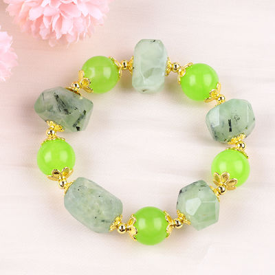 Braccialetto a perline in pietra gemma fatto a mano Braccialetto in pietra prehnite naturale Braccialetto a fascino regolabile Braccialetto da festa da indossare ogni giorno