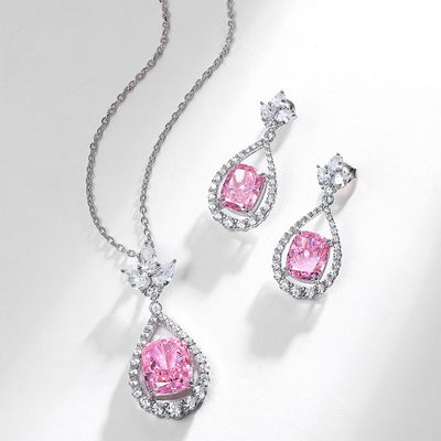 Eleganti orecchini di 925 Sterling Silver Rosa Gemstone Ovale Halo