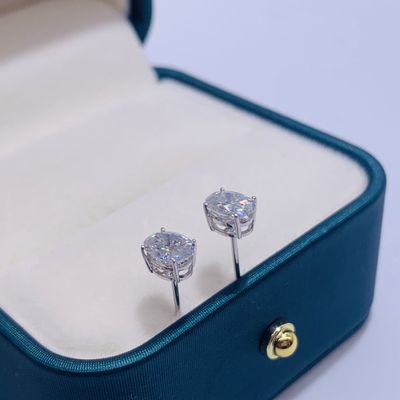 18 carati d'oro Moissanite diamanti orecchini ovali per regalo