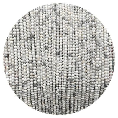 Gems Bead Natural Crystal Faceted Round Shape Small White Jade Howlite Loose Bead Strands per braccialetti