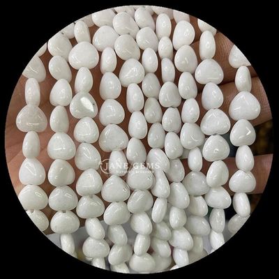 Bianco Giada Oro Pietra di sabbia Gemma Perla di cristallo naturale Forma di cuore Pietra Stringhe di perla sciolte Per braccialetti