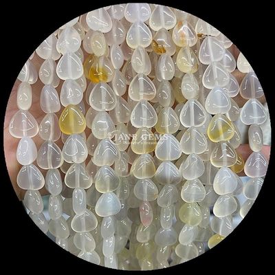 Bianco Giada Oro Pietra di sabbia Gemma Perla di cristallo naturale Forma di cuore Pietra Stringhe di perla sciolte Per braccialetti