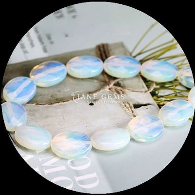 Perline a forma ovale a facce perle di gemme cristalline naturali opalite blu puntino di pietra perline a fasce per braccialetti