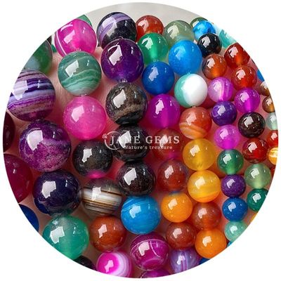 Perle di pietra liscia per la produzione di gioielli