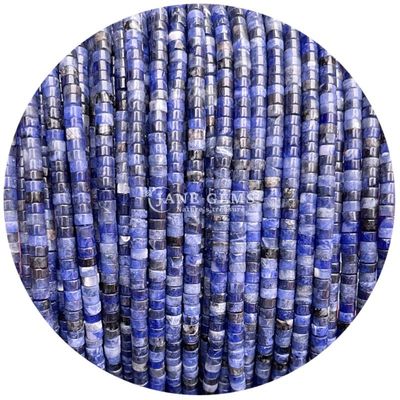 Perline di lapis lazuli naturale di pietra sodalita di angolo retto di forma cristallina per la produzione di gioielli